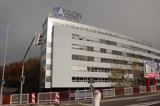 Asigurătorul olandez Aegon, prezent și în România, vinde operațiunile din Cehia și Slovacia rivalului NN Group