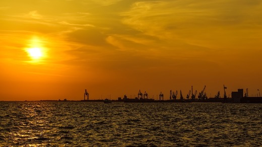 Atenționare de călătorie transmisă de MAE - Cod portocaliu de ploaie, furtuni și vânt, în Grecia