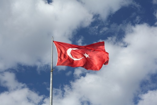 Ankara înlesnește dobândirea cetățeniei turce pentru investitorii străini