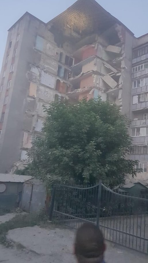 VIDEO Un bloc cu nouă etaje s-a prăbușit în Republica Moldova