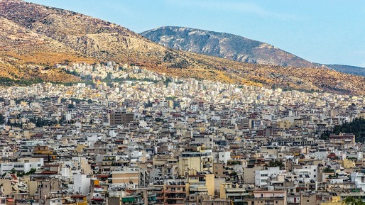 Comisia Europeană aprobă schema Greciei de protejare a celor care riscă să își piardă casele