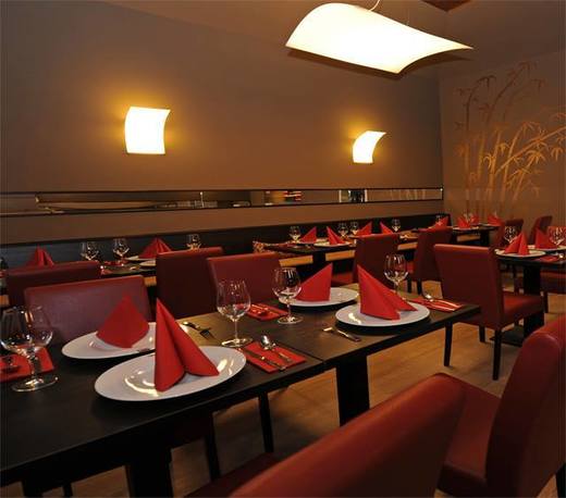 FOTO Un restaurant vietnamez din Praga refuză intrarea clienților chinezi din cauza coronavirusului