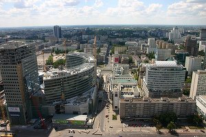 Noile măsuri de sprijinire a economiei Poloiniei se ridică la 2,6 miliarde de dolari