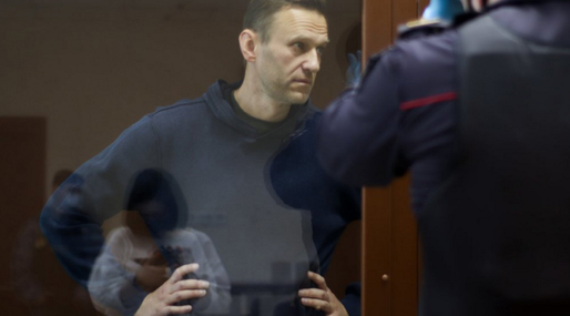 Putin semnează majorarea amenzilor în urma unor manifestații în susținerea lui Navalnîi