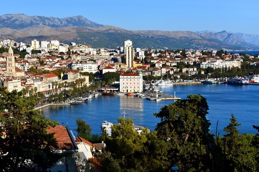 Croația vrea să-și relanseze turismul prin vaccinarea personalului hotelier și teste subvenționate pentru turiști