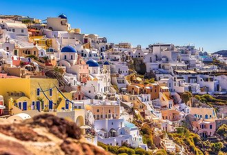 Grecia și Bulgaria primesc turiști care au făcut Covid, fără a mai fi nevoie de teste PCR sau de vaccin