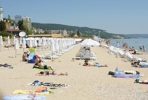 Bulgaria schimbă regulile pentru turiști. Româna, pe o listă specială, turiștii - fără niciun document, în afara celor de călătorie