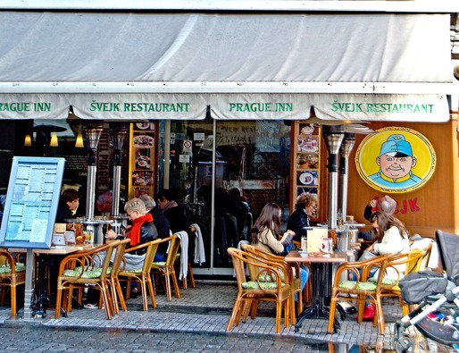 Accesul în baruri și restaurante în Cehia se va face doar pe bază de certificat verde