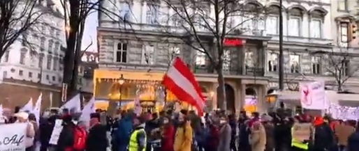 VIDEO 40.000 de oameni au ieșit pe stradă la Viena împotriva vaccinării obligatorii