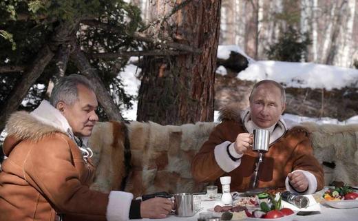 Rușii vor pleca din Kazakhstan când vor ei, nu de joi, așa cum a spus Tokayev. Cum îl contrazice ministrul rus al apărării pe președintele kazah