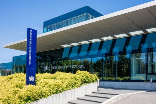 Philip Morris sistează investițiile în Rusia și anunță planuri pentru reducerea producției