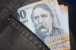 Deprecierea forintului ungar în urma invadării Ucrainei de către Rusia îi determină pe unii unguri să adopte euro în locul monedei locale
