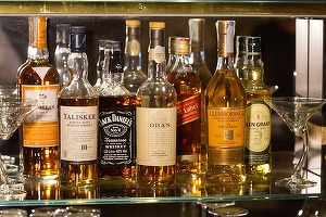 Magazinele din Rusia rămân fără whisky și coniac