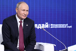 Putin ordonă ca în cinematografe să fie difuzate anumite filme 