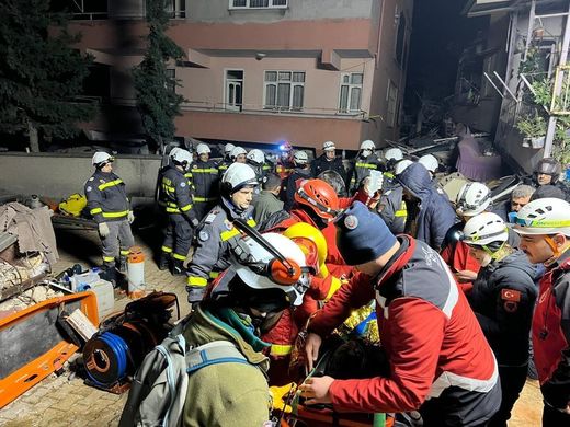 Banca Mondială estimează la 34 de miliarde de dolari pagubele cauzate de cutremurul devastator din Turcia