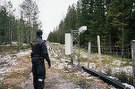 VIDEO Finlanda a început să ridice un gard metalic la frontiera cu Rusia