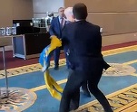 VIDEO Un delegat ucrainean i-a dat un pumn în față unui emisar rus în timpul unei reuniuni de la Ankara: „Ia-ți labele de pe steagul nostru, gunoi rusesc!”