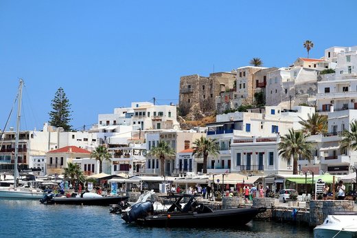 Afacerile de familie, care dau farmecul multor zone din Grecia, afectate de crize. Sute de proprietăți, scoase la vânzare pe piața internațională