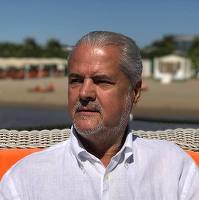 Adrian Năstase și alți foști lideri europeni învață Bulgaria cum să adopte euro