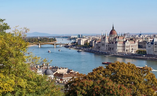 Budapesta s-a săturat de turiști