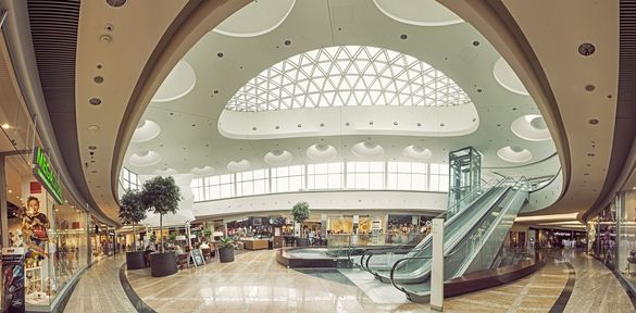 FOTO NEPI Rockcastle achiziționează un centru comercial din Polonia