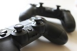 UE vrea să interzică importul de console Xbox și PlayStation în Rusia