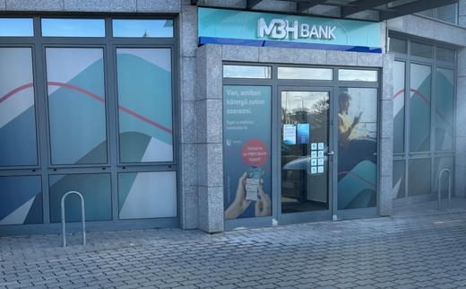Ungaria ar trebui să-și vândă participația deținută la MBH Bank, spune ministrul Economiei