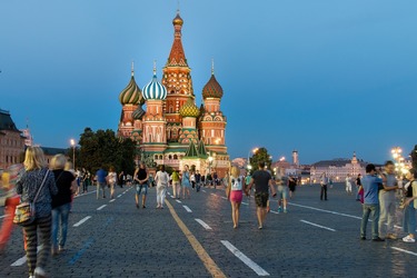 Giganții asiatici prosperă în Rusia. Japan Tobacco, Great Wall Motors și Xiaomi și-au păstrat și își cresc afacerile