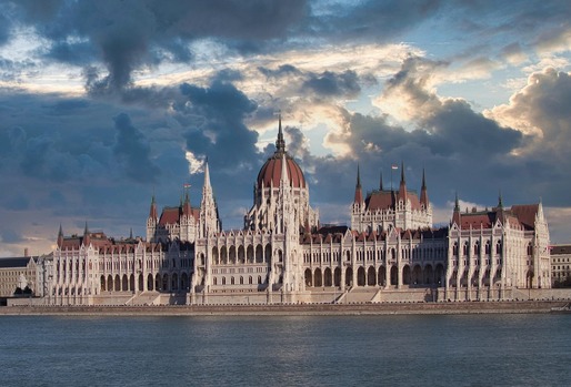 Deputații de la Budapesta au aprobat proiectul de lege pentru a părăsi Curtea Penală Internațională