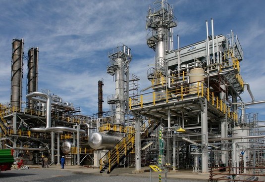 Grupul MOL finalizează, împreună cu Chevron, un nou test de producție de combustibili sustenabili la rafinăria INA din Croația
