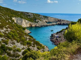 Grecia reduce cu 30% TVA-ul în anumite insule