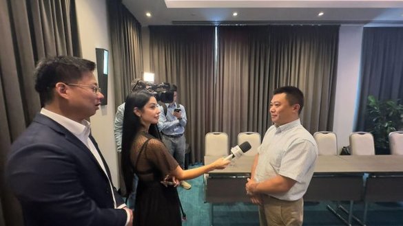 Moldova atrage chinezi pentru prima fabrică de stații de încărcare de mașini electrice FOTO
