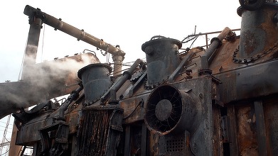 "Stingeți luminile în camerele și dulapurile goale!". Atacurile masive ale Rusiei asupra sistemului energetic al Ucrainei au obligat din nou la întreruperi programate. Cum pot scăpa firmele de tăierea curentului. Apel către casnici