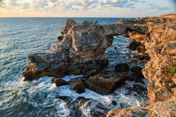 Bulgaria cheamă turiști. Atrage venituri și din amenzi
