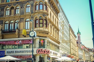 Nu știi bine germană? Ai mai puțină vacanță vara! Lege drastică votată la Viena, parte din politica de integrare