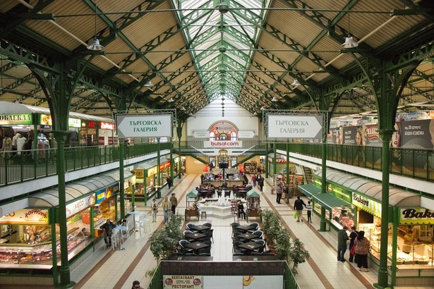 Revoltă în Bulgaria - Prețurile la alimente sunt ca pentru șeici, peste București și Varșovia, semnalează analiștii