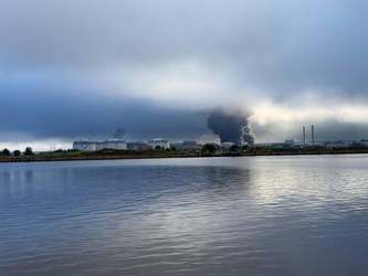 FOTO Atac cu drone ucrainene asupra unui terminal petrolier din Sankt Petersburg