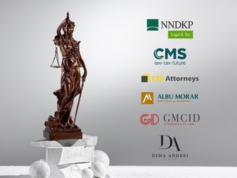 Portret de Drept pe un canvas în mișcare