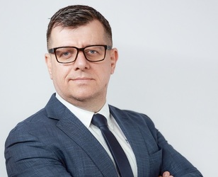 Interviu Ioan Bențe, Cofondator și CEO Nazzuro Aqua: “Am ajuns să fim cea mai complexă companie de purificare a apei din România prin cele 7 divizii pe care le-am dezvoltat”