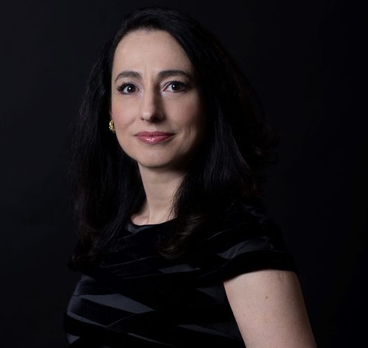 VIDEO Seria de autor Simona Pirtea a propus un nou Lider. Carmen MICU – CEO & Founder ENVISIA, despre Excelența în Educația privată