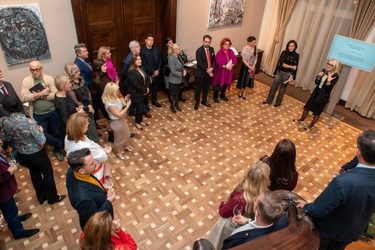 WIN Gallery deschide expoziția personală a lui Carmen Marin – „Dincolo de obișnuit”
