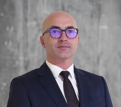 Egalitate sau Transparență? Cum schimbă Directiva Europeană privind Transparența Salarială regulile jocului în 2026