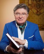 MANIFESTO: „M-am ferit să fac din Adevăr un idol, i-am dat mai degrabă o denumire umilă, și anume Exactitate”