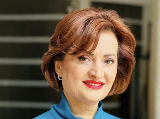 Laura Badiu: Iubesc notariatul pentru că înseamnă legătura directă cu oamenii