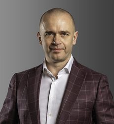 EXCLUSIV „Nu poți negocia adevărul”! Mihai Lăpușan, despre avocatură, oameni și putere