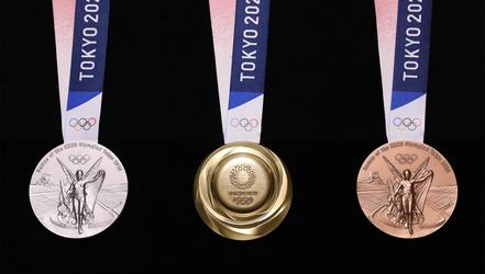 Japonia a prezentat medaliile pentru Olimpiadă, construite din metale reciclate