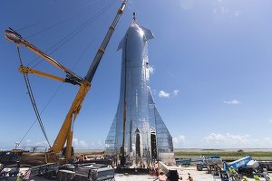 Rachetele și navele refolosibile sunt viitorul industriei spațiale
