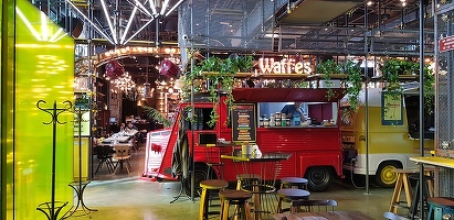FOTO Carnivale Food Market, cel mai spectaculos fast-food pe care l-am văzut vreodată