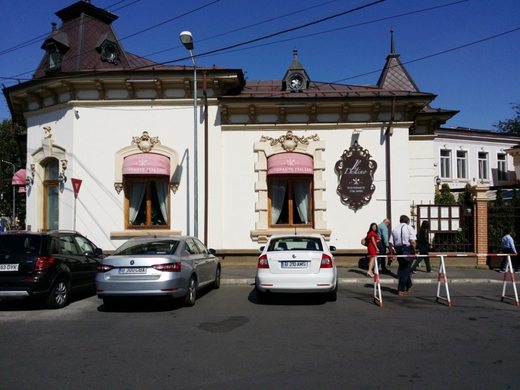 Il Destino în Bucureștiul vechi al maiestuoasei Biserici Sfântul Silvestru