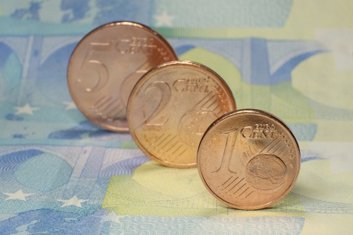Guvernatorul băncii centrale croate: Croația poate trece la euro în ianuarie 2023 